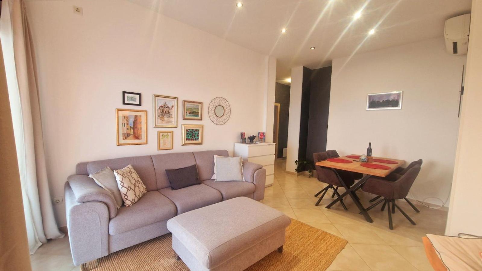 Apartment Mara Orasac Esterno foto